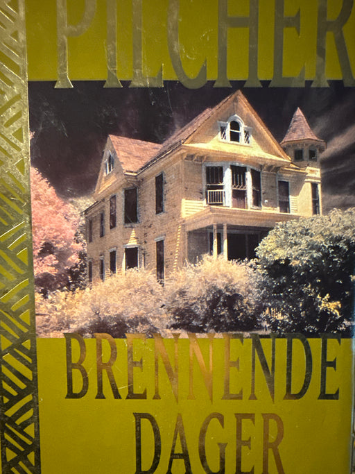 Brennende dager (Innbundet) - Bokia.no