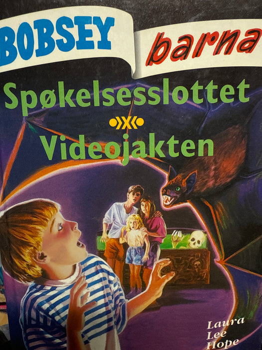 Spøkelsesslottet ; Videojakten (Innbundet) - Bokia.no