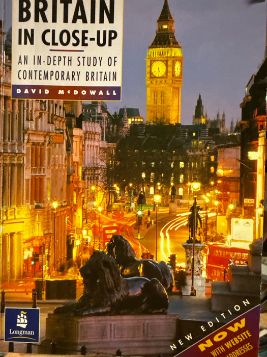 Britain in close-up: an in-depth study of contemporary Britain (Pocket) - Bokia.no