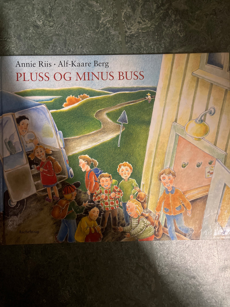 Pluss og minus buss (Innbundet) - Bokia.no