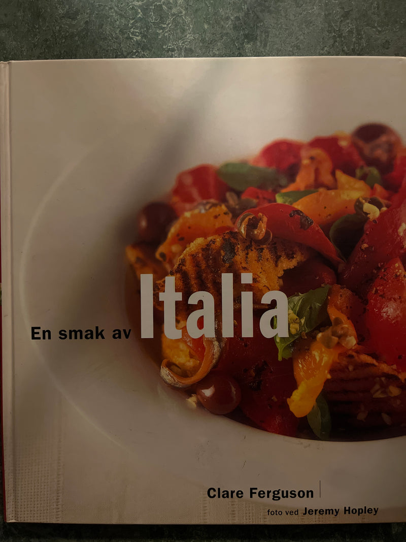En smak av Italia (Innbundet) - Bokia.no