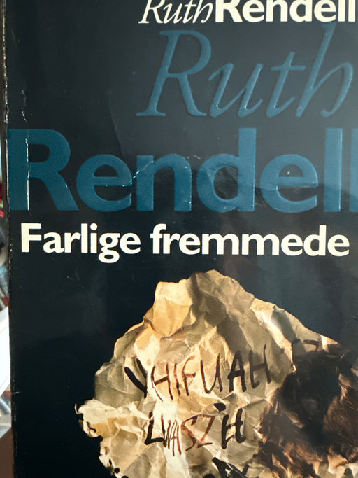 Farlige fremmede (Pocket) - Bokia.no