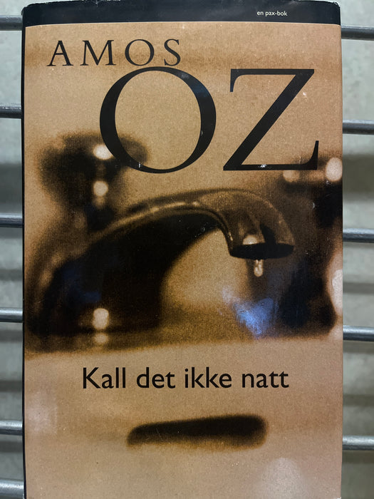 Kall det ikke natt (Innbundet) - Bokia.no