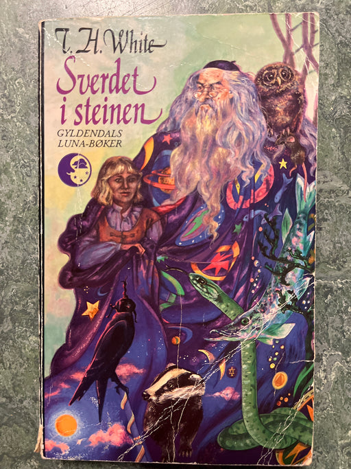 Sverdet i steinen (Pocket) - Bokia.no