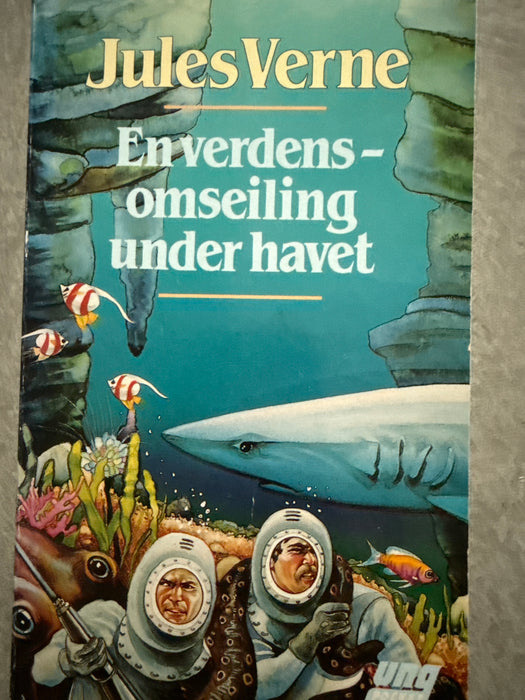 En verdensomseiling under havet (Pocket) - Bokia.no
