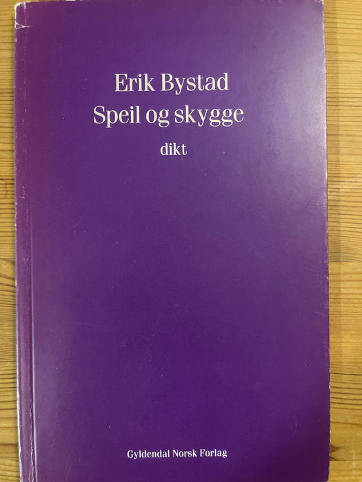 Speil og skygge (Pocket) - Bokia.no