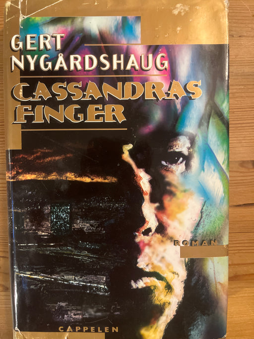Cassandras finger (Innbundet) - Bokia.no