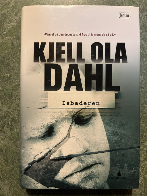 Isbaderen: kriminalroman - Bokia.no