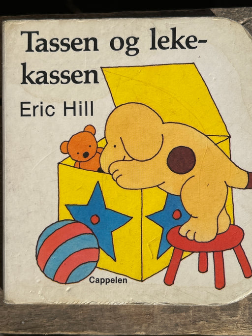 Tassen og lekekassen (Innbundet) - Bokia.no