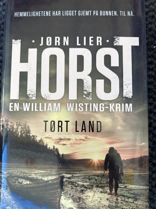 Tørt land (Innbundet) - Bokia.no