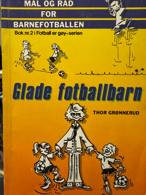Glade fotballbarn (Pocket) - Bokia.no