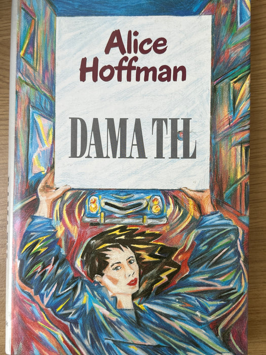 Dama til (Innbundet) - Bokia.no