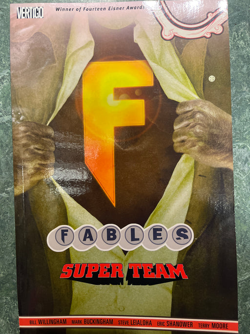 Fables Vol. 16: Super Team (Pocket) - Bokia.no