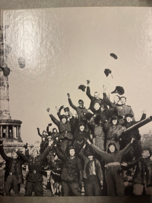 Seier i Europa (Innbundet) - Bokia.no