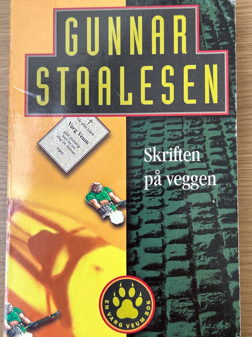 Skriften på veggen (Pocket) - Bokia.no