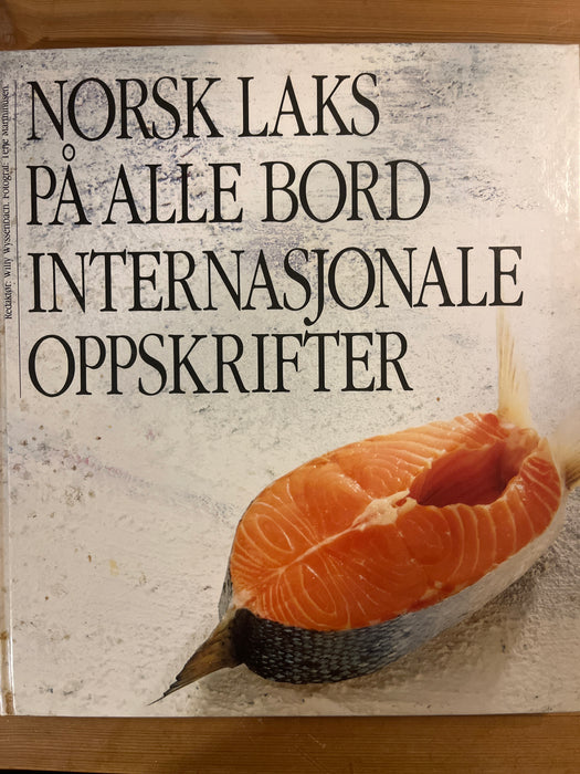 Norsk laks på alle bord (Innbundet) - Bokia.no