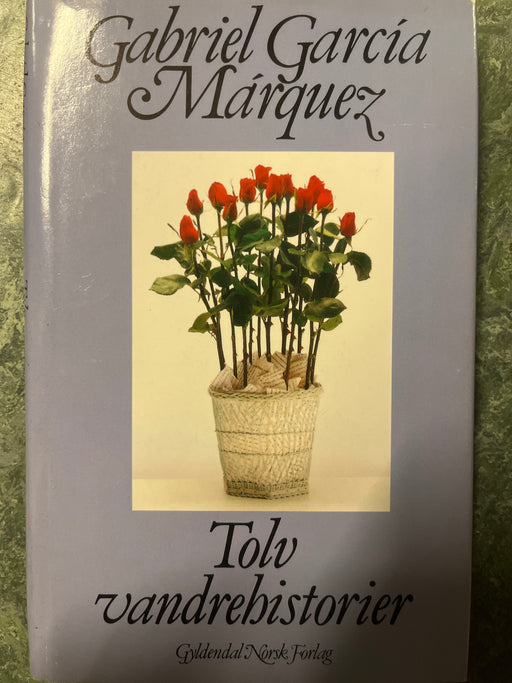 Tolv vandrehistorier (Innbundet) - Bokia.no