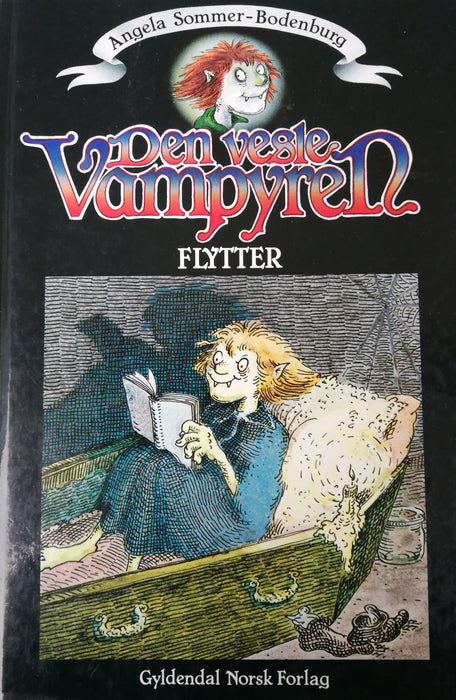 Den vesle vampyren flytter (Innbundet) - Bokia.no