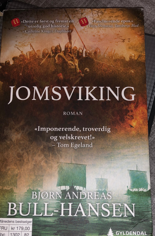 Jomsviking 9788232032716  Brukte bøker