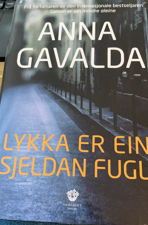 Lykka er en skjelden fugl 9788252572124  Brukte bøker