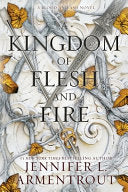 Bok: A Kingdom of Flesh and Fire, pocketutgave, fantasyroman med mørke, magiske elementer og dramatisk coverillustrasjon.