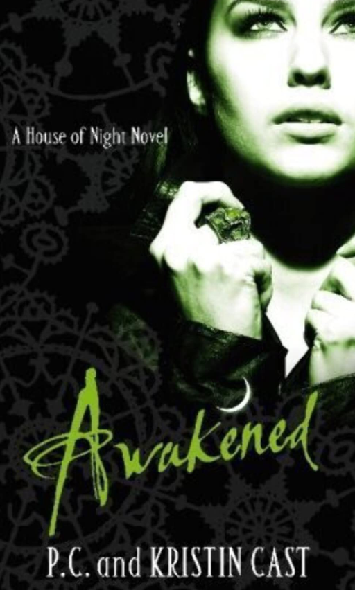 Awakened (Pocket) - Bokia.no