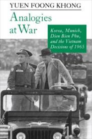 Analogies at War 9780691025353 Yuen Foong Khong Brukte bøker