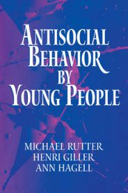 Antisocial Behavior by Young People: A Major New Review 9780521646086 Michael Rutter Henri Giller Ann Hagell Brukte bøker