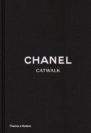 Chanel catwalk 9780500518366 Patrick Mauriès Brukte bøker