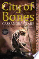 City of Bones 9781481455923 Cassandra Clare Brukte bøker
