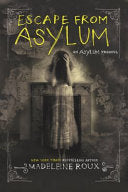 Escape from Asylum 9780062490155 Madeleine Roux Brukte bøker