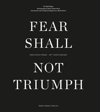 Fear shall not triumph 9788253303499 Per Egil Hegge Brukte bøker