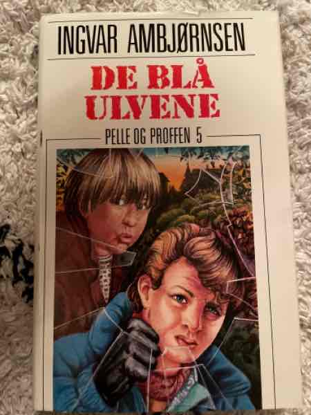 De blå ulvene - Bokia.no