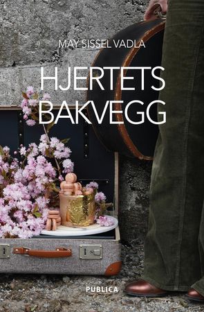 Hjertets bakvegg 9788284160627 May Sissel Vadla Brukte bøker