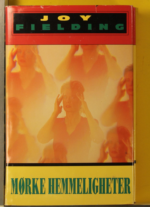 Mørke hemmeligheter (Innbundet) - Bokia.no