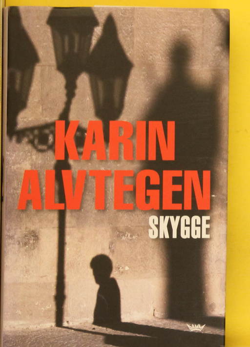 Skygge (Innbundet) - Bokia.no