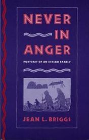 Never in Anger: Portrait of an Eskimo Family 9780674608283 Jean L. Briggs Brukte bøker