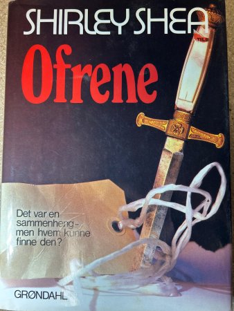 Ofrene 9788250408517 Shirley Shea Brukte bøker