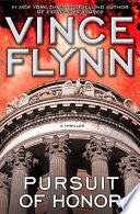 Pursuit of Honor 9781416595168 Vince Flynn Brukte bøker