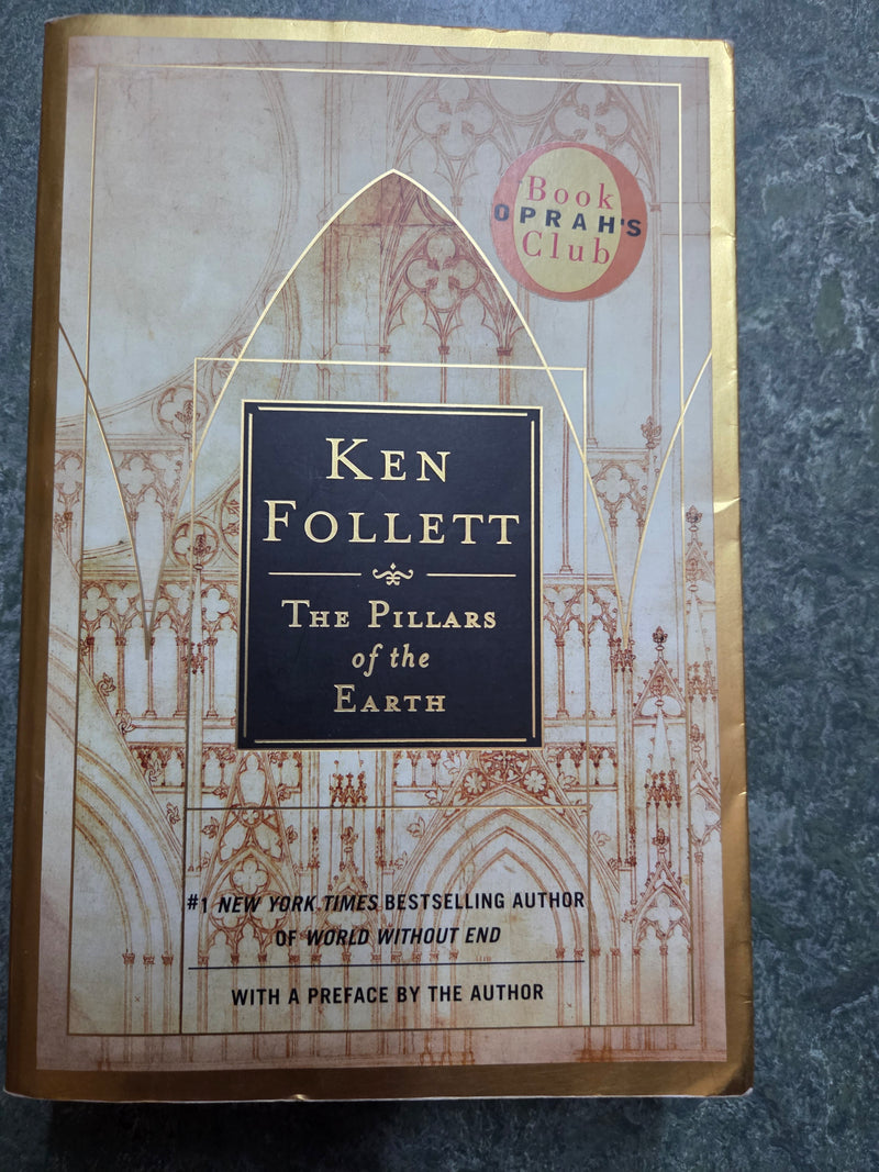 The Pillars of the Earth (Pocket)