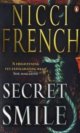 Secret smile 9780141017624 Nicci French Brukte bøker