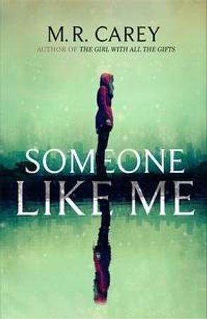 Someone like me 9780356509471 M.R. Carey Brukte bøker