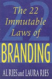 The 22 Immutable Laws of Branding 9781861976055 Al Ries Laura Ries Brukte bøker