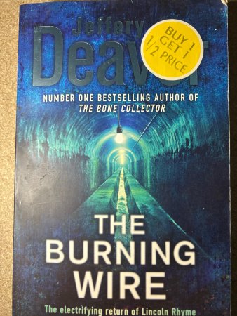 The burning wire 9780340937297 Jeffery Deaver Brukte bøker