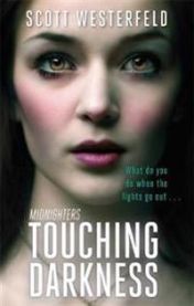 Touching Darkness 9781907410048 Scott Westerfeld Brukte bøker