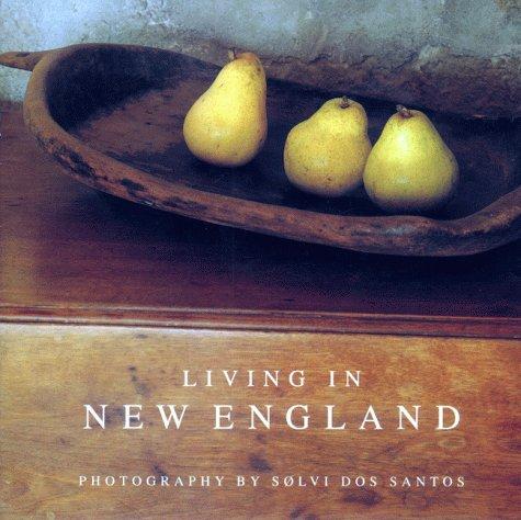 Living in New England (Innbundet) - Bokia.no