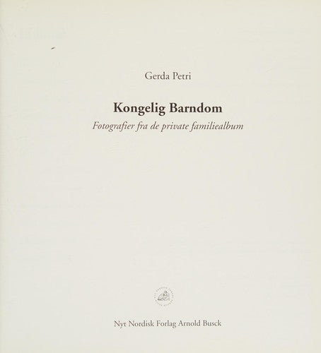 Kongelig barndom - Bokia.no