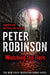 Watching the dark 9781444704884 Peter Robinson Brukte bøker