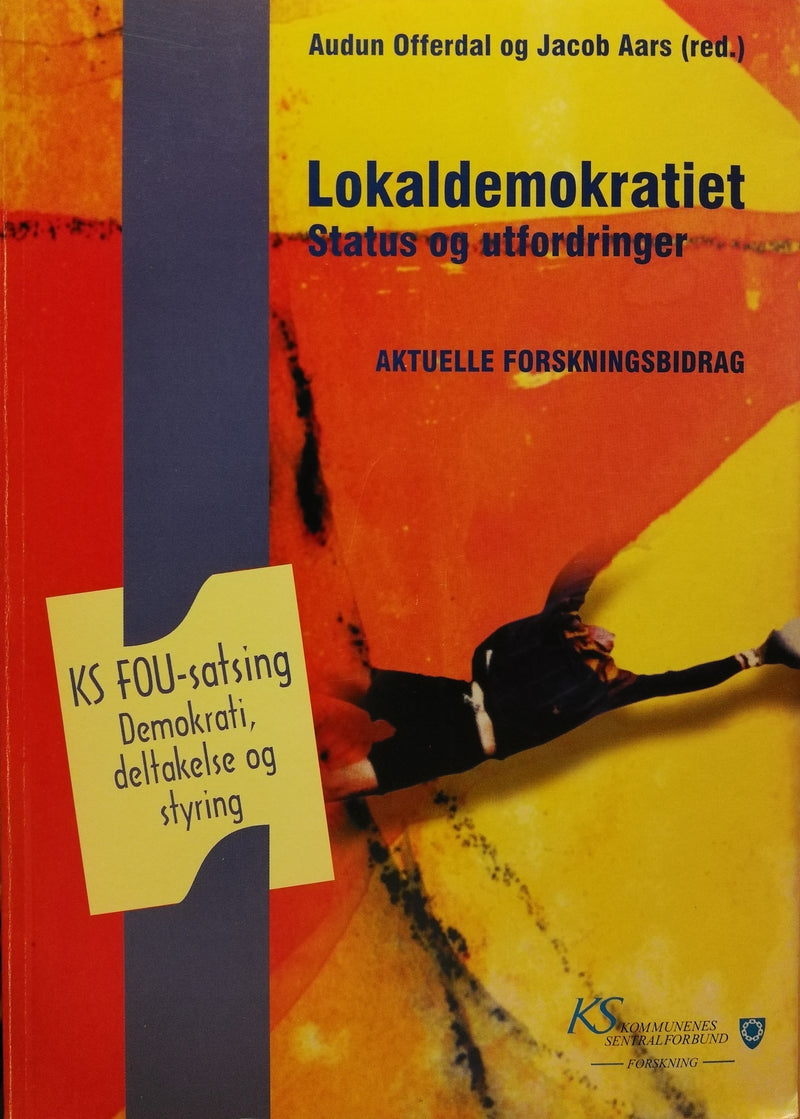 Bokomslag for "Lokaldemokratiet: status og utfordringer" av Kommuneforlaget, viser et tydelig cover med tittel og grafiske elementer