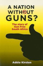 Bokias politiske bok "A Nation without Guns?" med bilde av South Africa og fokus på våpenfri nasjon.